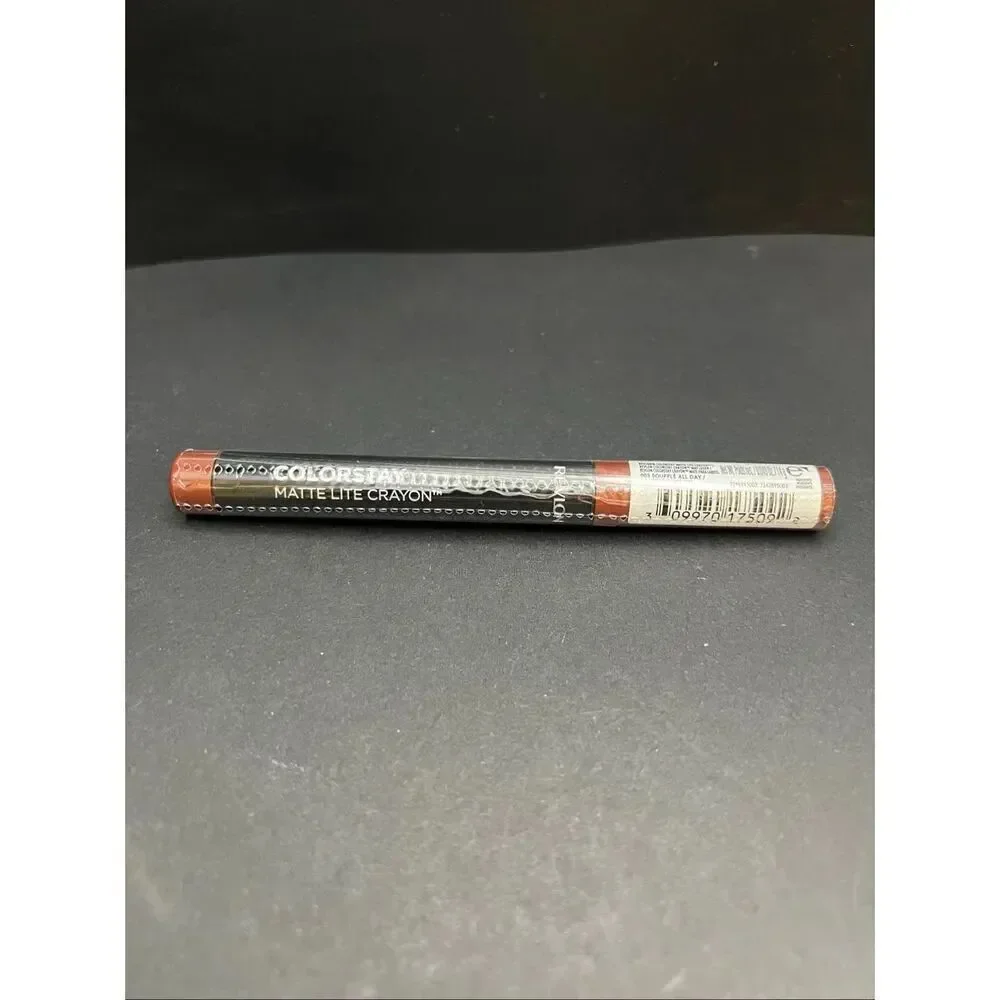 New Sealed Revlon Colorstay Matte Lite Crayon 003 Souffle All Day